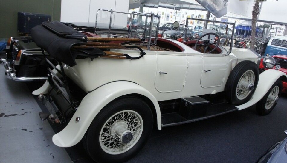 Galleri ToffenDette er en av de mange Rollsene, her en Phantom I fra 1925, som har fått sitt opprinnelige limousine-karosseri skiftet ut med noe mer sportslig. Dette kommer fra Park Ward. Foto: Jon Winding-Sørensen Galleri ToffenDette er en av de mange Rollsene, her en Phantom I fra 1925, som har fått sitt opprinnelige limousine-karosseri skiftet ut med noe mer sportslig. Dette kommer fra Park Ward. Foto: Jon Winding-Sørensen