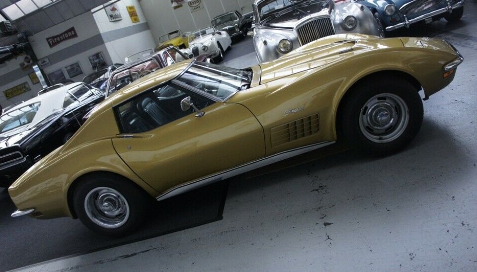 Galleri ToffenHalvmoderne luksus fra England, halvmoderne luxus-sport fra Tyskland og litt sport fra USA. Foto: Jon Winding-Sørensen Galleri ToffenHalvmoderne luksus fra England, halvmoderne luxus-sport fra Tyskland og litt sport fra USA. Foto: Jon Winding-Sørensen