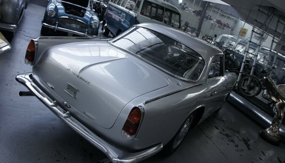 Galleri ToffenMaserati 3500 GT med klær fra Allemano Foto: Jon Winding-Sørensen Galleri ToffenMaserati 3500 GT med klær fra Allemano Foto: Jon Winding-Sørensen