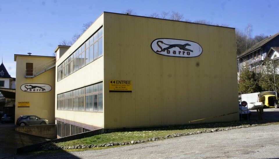GrandsonOg så var det Sbarro da. Fremdeles et stort verksted i et stort industribygg, og en bakgård som på mange måter ser ut akkurat sånn jeg hadde ventet. (Foto: Jon Winding-Sørensen) GrandsonOg så var det Sbarro da. Fremdeles et stort verksted i et stort industribygg, og en bakgård som på mange måter ser ut akkurat sånn jeg hadde ventet. (Foto: Jon Winding-Sørensen)