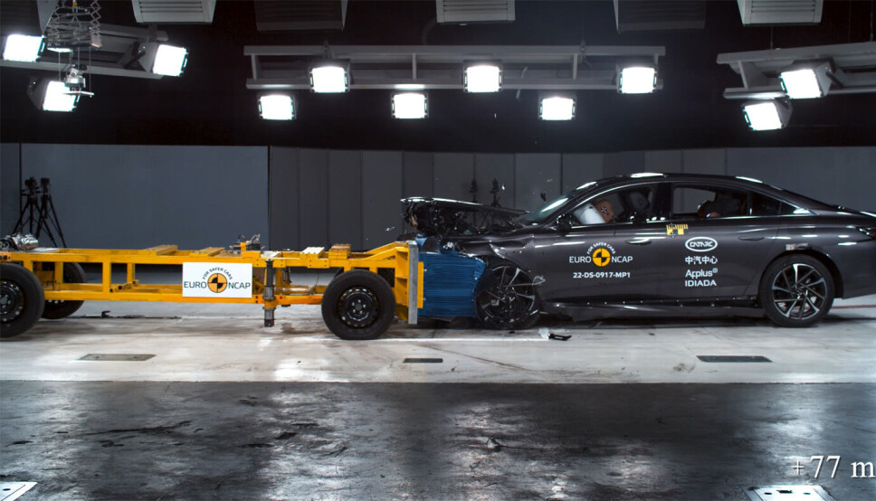 DS9 får trekk av EuroNCAP for å være aggressiv i en kollisjon
