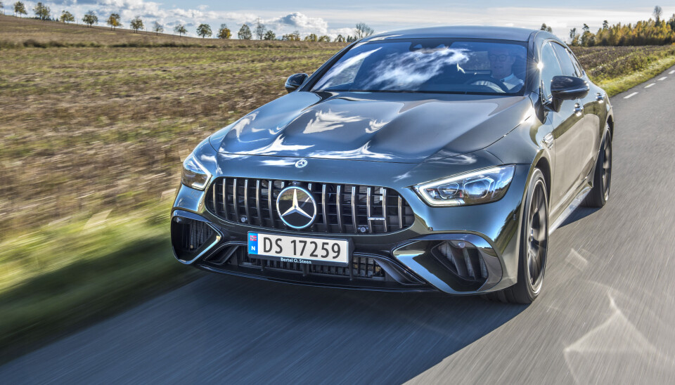 Mercedes-AMG GT 63 S E Performance – et sjeldent syn på norske veier. Mercedes-AMG GT 63 S E Performance – et sjeldent syn på norske veier.