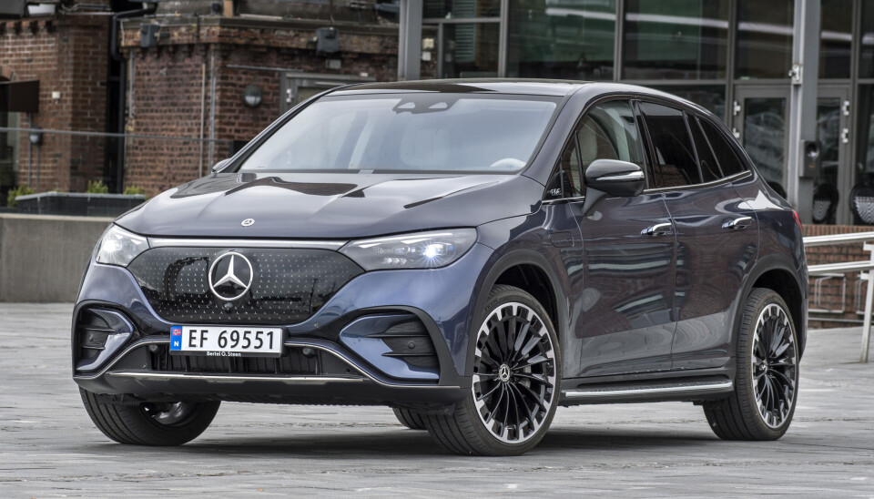 Snart gammel: Mercedes-Benz EQE SUV (på bildet) skal erstattes av helt nye GLC EQ som debuterer i München nå i september.