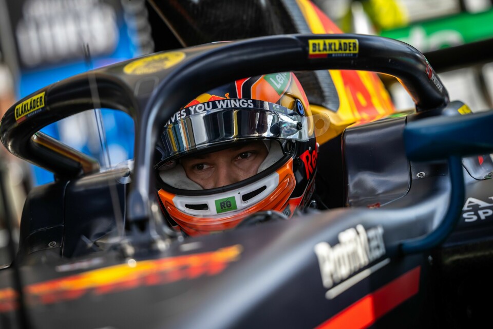 Dennis Hauger #1 MP Motorsport, during round thirteen of the FIA Formula 2 Championship at Autodromo di Monza,  on September 1-3, 2023. // Dutch Photo Agency / Red Bull Content Pool // SI202309010743 // Usage for editorial use only //