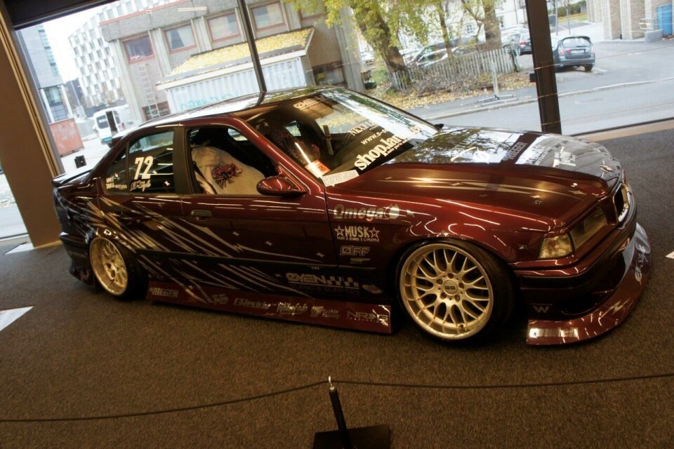 BMW 328i 1996.