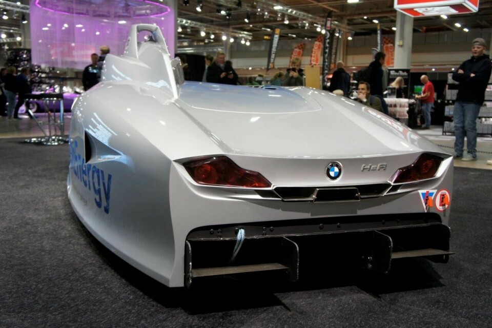 H2R, BMWs 12-sylindrede hydrogenrekordbil. (Foto: Øivind Skar)