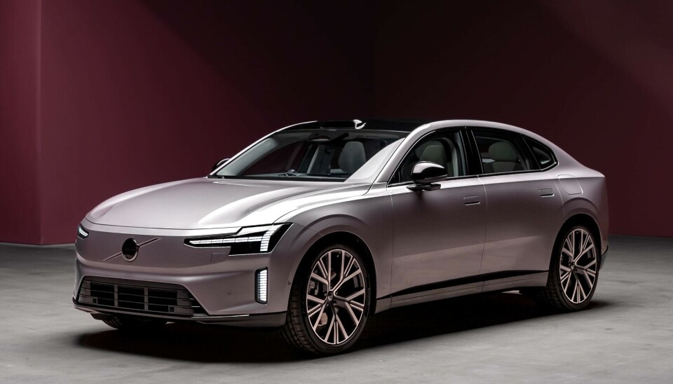 Nye Volvo ES90 ser ut som en bil for styreledere.