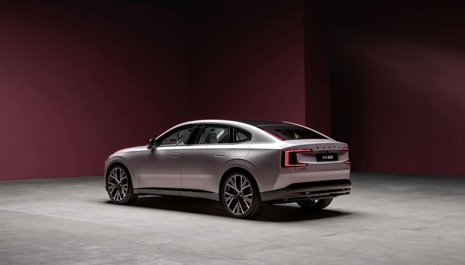 Volvo ES90 Exterior