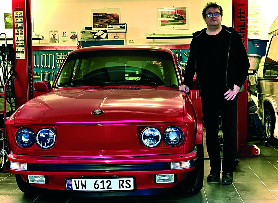 Hans Olavs ekstraordinære bilprosjekt: Fra lydtekniker til bilbygger