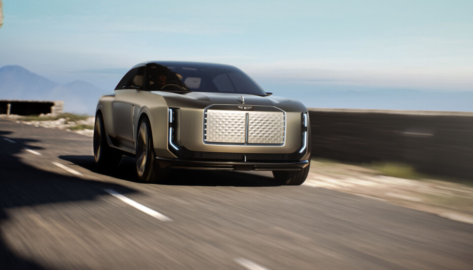 Bentley tar en Jag.