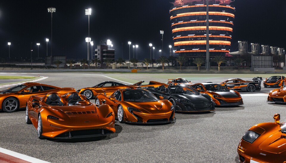 Mansour Akram Ojjeh var en fransk-saudi-arabisk-født gründer som eide en del av TAG, et Luxembourg-basert holdingselskap med interesser over hele verden, blant annet McLaren. Han samlet totalt 19 hele unike McLaren. Nå har enken gitt Tom Hartley jr. oppdraget med å selge bilene.