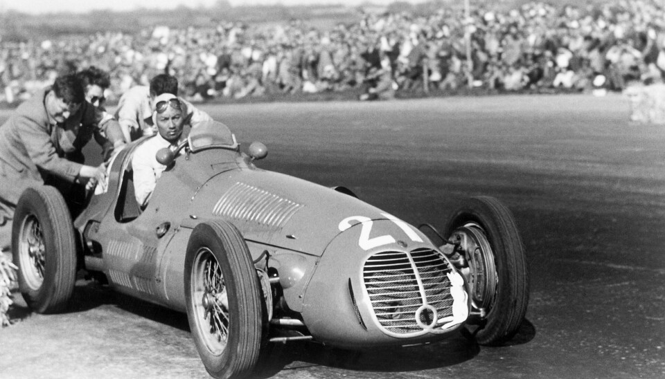 Prince Birabongse Bhanudej, her under F1 løpet på Silverstone i 1950.