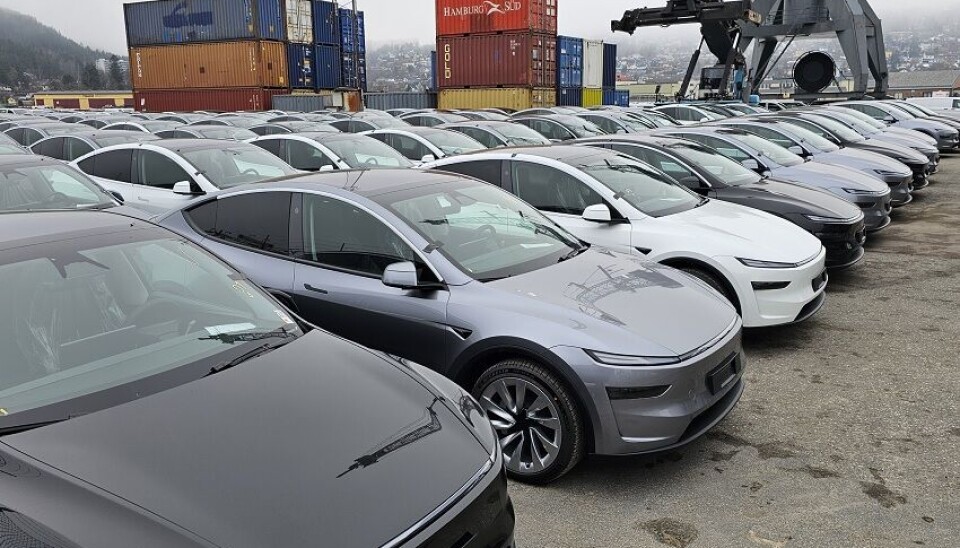 Tesla lanserer ny Model Y og kutter priser i Norge