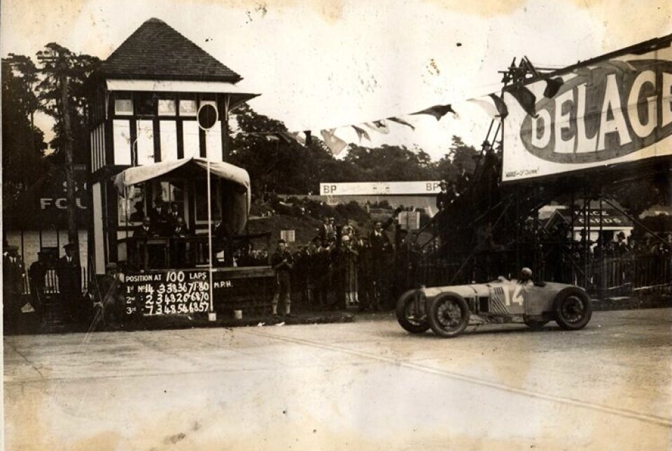 Brooklands Feirer 100 r Med Grand Prix En Hyllest Til Britisk Bilsport brooklands-feirer-100-r-med-grand-prix-en-hyllest-til-britisk-bilsport