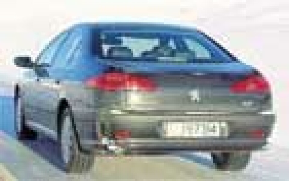Peugeot 607 2.2