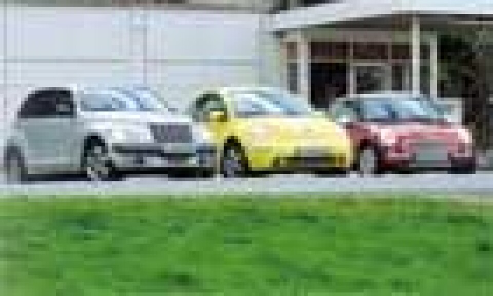 Chrysler PT Cruiser - Mini Cooper - Volkswagen New Beetle