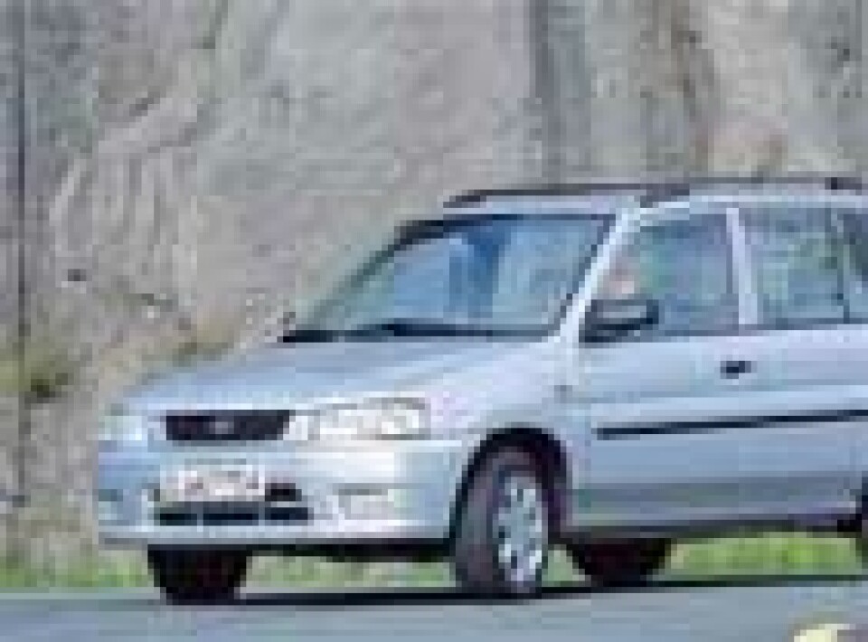 Daihatsu Gran Move CX
