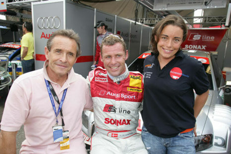 Den 7-doble Le Mans-vinner Tom Kristensen omkranset av den 6-doble vinner, Jacky Ickx og hans DTM-debuterende datter, Vanina