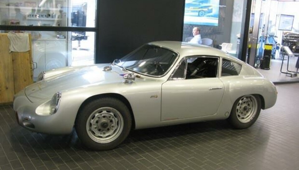 Porsche MuseumGlimt fra restaureringsverkstedet på Porsche-museetFoto: Jon Winding-Sørensen Porsche MuseumGlimt fra restaureringsverkstedet på Porsche-museetFoto: Jon Winding-Sørensen