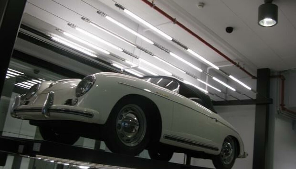 Porsche MuseumGlimt fra restaureringsverkstedet på Porsche-museetFoto: Jon Winding-Sørensen Porsche MuseumGlimt fra restaureringsverkstedet på Porsche-museetFoto: Jon Winding-Sørensen