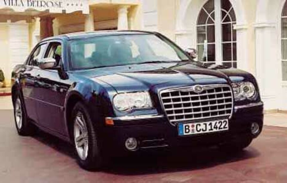 300c300c 300c300c