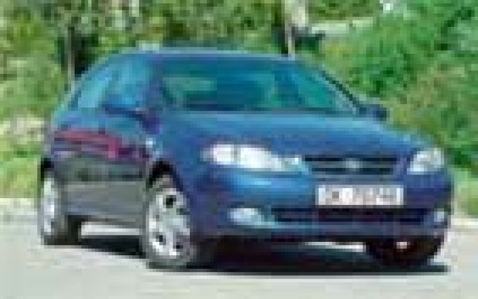 Daewoo Lacetti 1.4 SX: Forsiktig løft