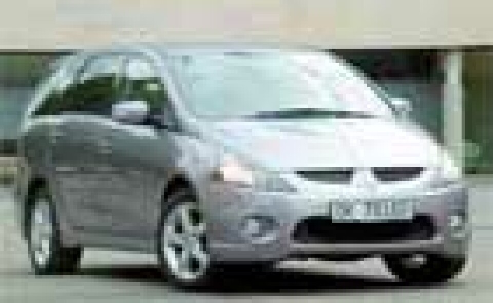 Mitsubishi Grandis 2.4: For små storfamilier