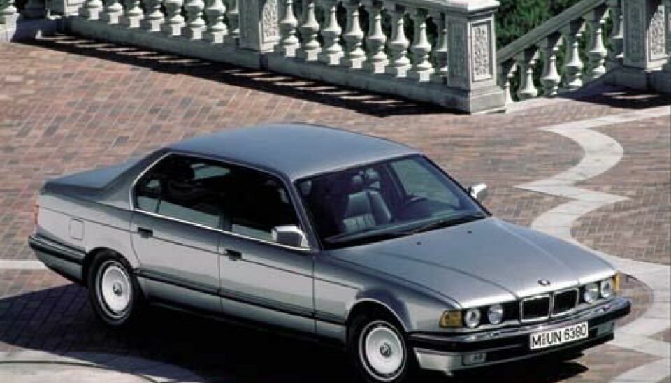 BMW 750iL 1987