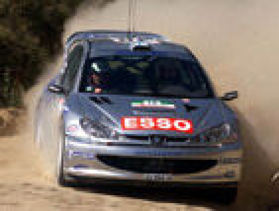 Rally Finland: Grönholm leder – Henning avanserer