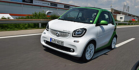 Elektrisk og lydløs Smart kabriolet til 189.900