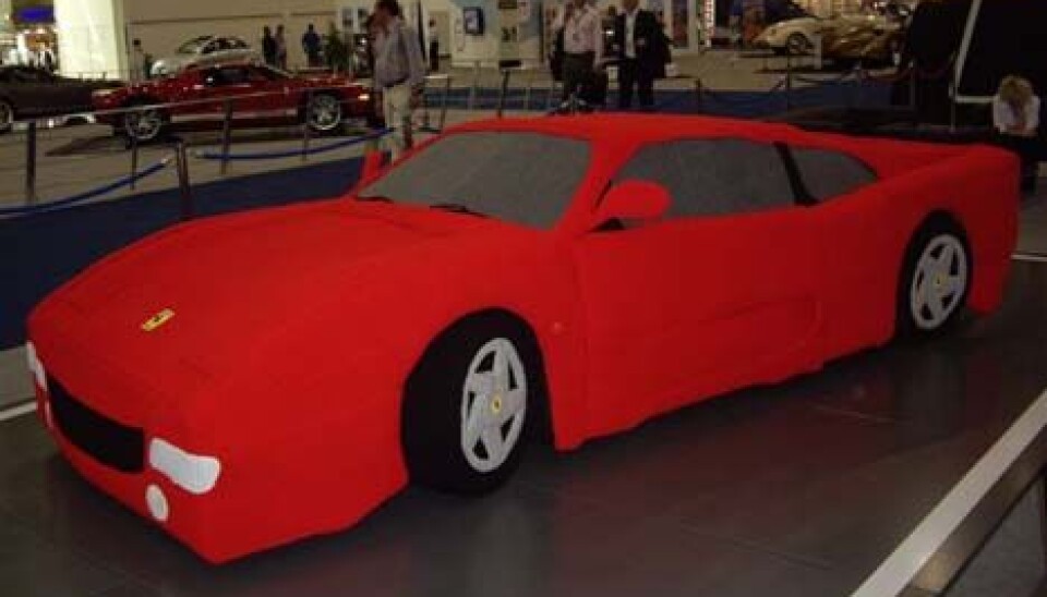 Lauren Porters strikkede Ferrari