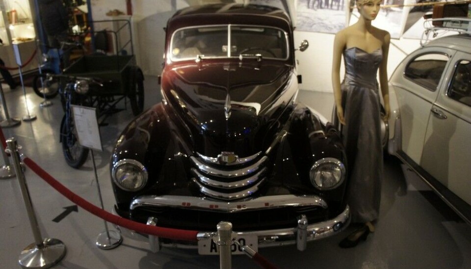 Z MuseumDenne Kapteinen, en Opel selvfølgelig, er en 1952-modell. (Foto: Jon Winding-Sørensen) Z MuseumDenne Kapteinen, en Opel selvfølgelig, er en 1952-modell. (Foto: Jon Winding-Sørensen)