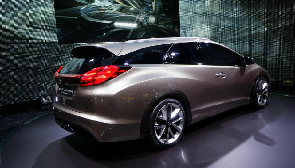 Honda Civic Tourer Concept