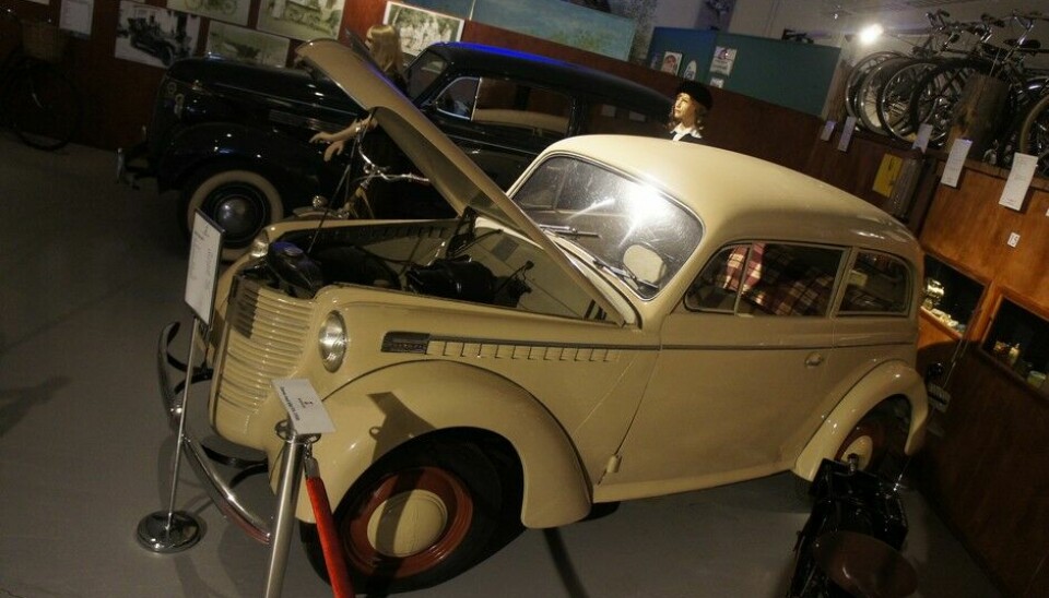 Z MuseumDen mest beskjedne av de tre Opelene er denne, en Olympia fra 1938. Den fortsatte nesten uendret etter krigen og ble basis for Moskwitch. (Foto: Jon Winding-Sørensen)