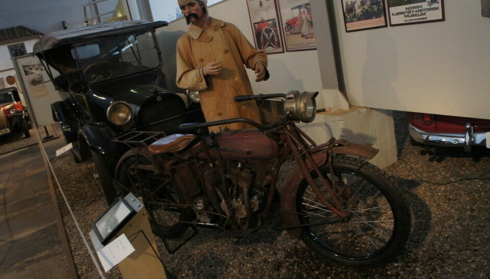 Norsk Kjøretøyhistorisk MuseumHer er det en Indian Powerplus fra 1917. Harley-folket finner sin sykkel der også.