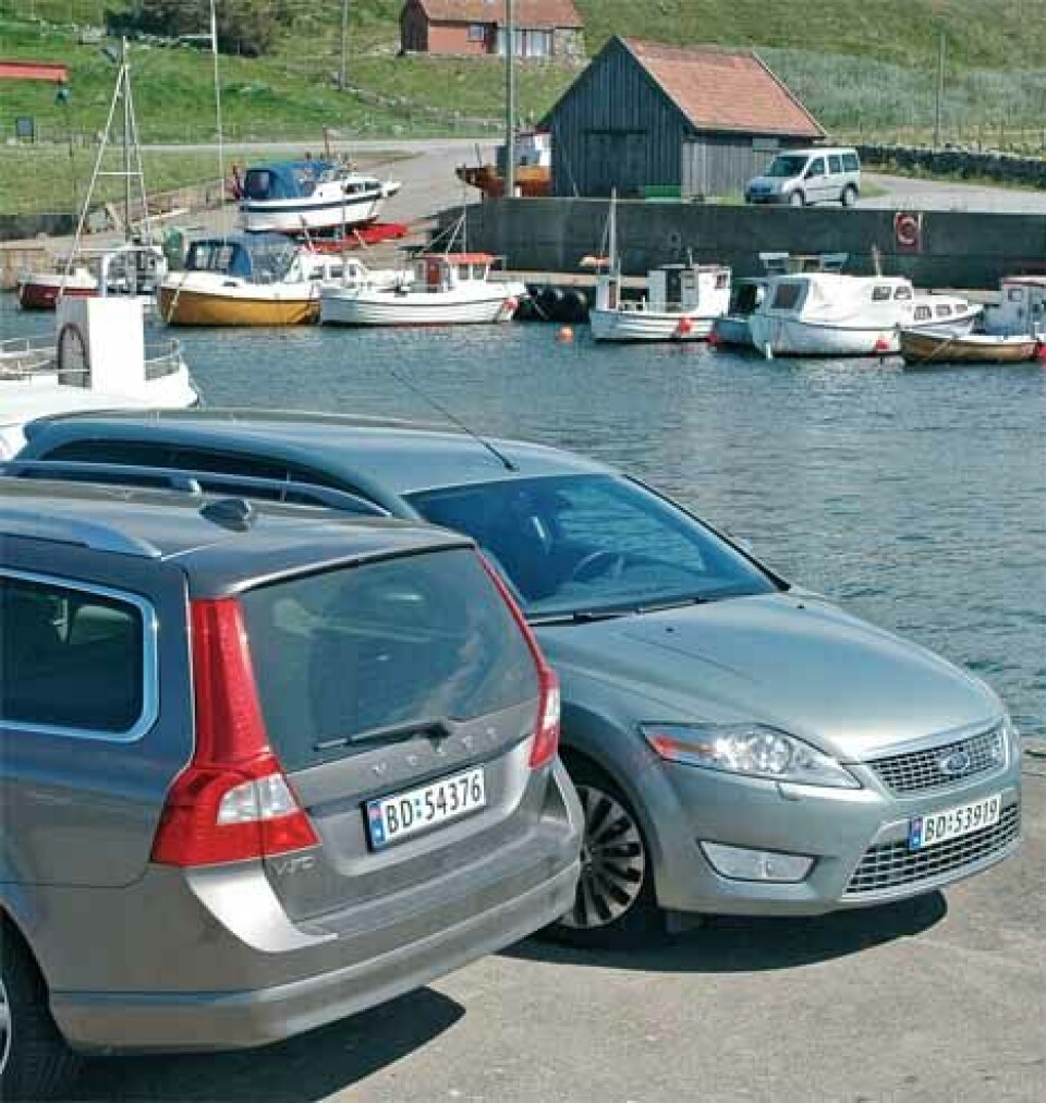 Ford Mondeo mot Volvo V70 Ford Mondeo mot Volvo V70