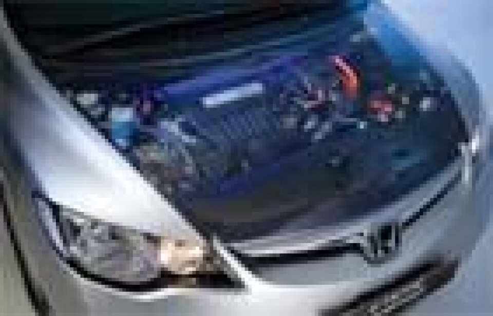 Honda Civic Hybrid: Honda utfordrer Prius