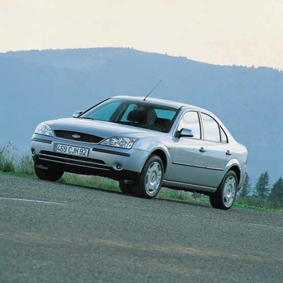 Ford Mondeo sedan