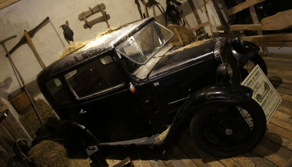 Z MuseumEt ekte låvefunn. Sammen med denne Austin Seven fant man blant annet en norskprodusert Perfekt-sykkel og masse landbruksutstyr. Bilen er fra 1934, var legebil under krigen, men ble satt bort i 1964. I dag er den allikevel veldig kjørbar. (Foto: Jon Winding-Sørensen) Z MuseumEt ekte låvefunn. Sammen med denne Austin Seven fant man blant annet en norskprodusert Perfekt-sykkel og masse landbruksutstyr. Bilen er fra 1934, var legebil under krigen, men ble satt bort i 1964. I dag er den allikevel veldig kjørbar. (Foto: Jon Winding-Sørensen)
