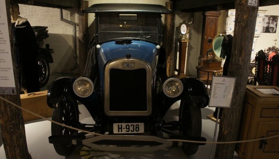 Z MuseumDenne er også fra 20-tallet, akkurat som Buicken og Fiaten. En Chevrolet Superior fra 1925. (Foto: Jon Winding-Sørensen) Z MuseumDenne er også fra 20-tallet, akkurat som Buicken og Fiaten. En Chevrolet Superior fra 1925. (Foto: Jon Winding-Sørensen)
