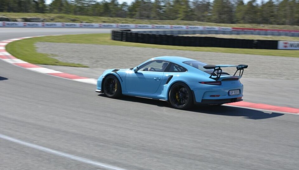 Porsche 911 GT3 RS - på bane og vei