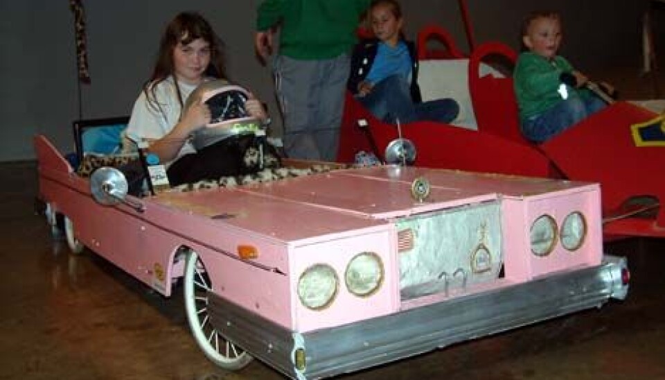 039