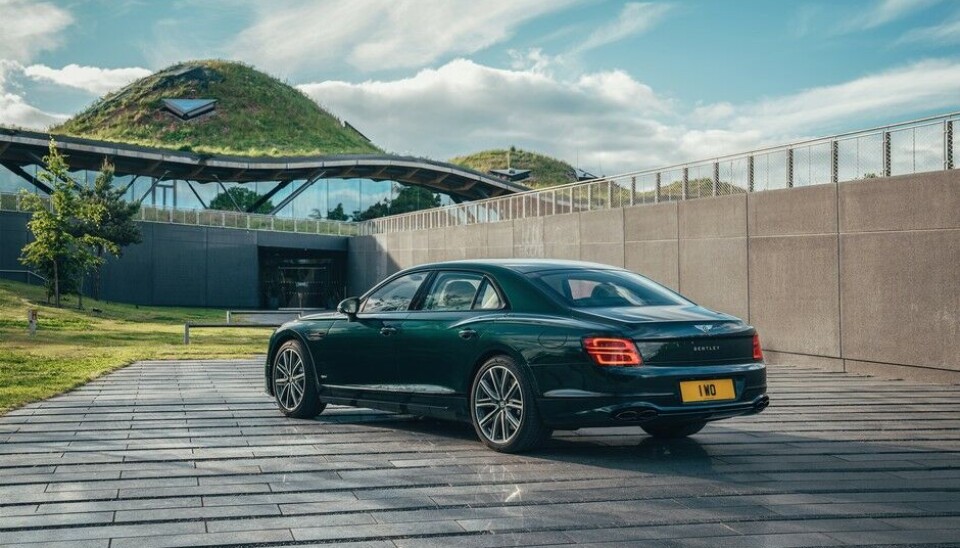 Bentley Flying Spur Hybrid