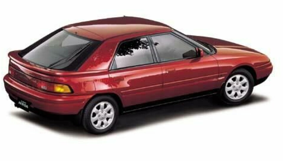 Mazda Familia Astima / 323 Coupe - 1991