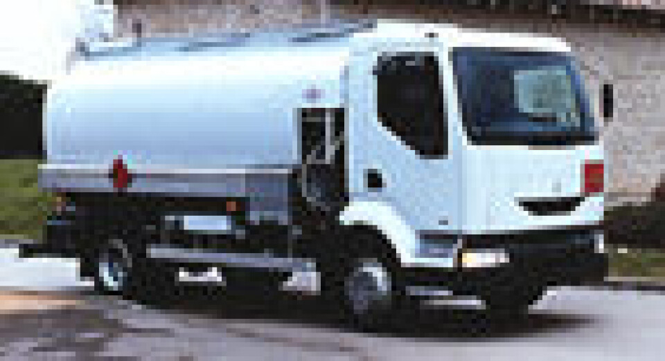 Volvo overtar Renault VI/Mack