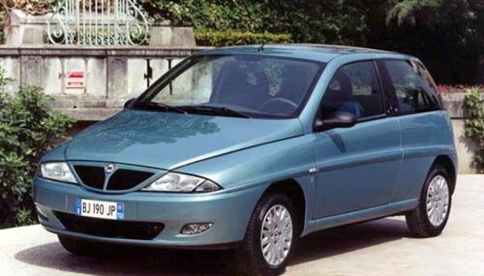 Lancia Y 2002