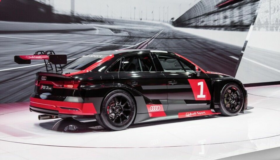 Audi RS 3 LMS