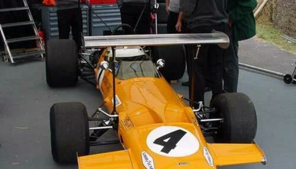 McLaren M7C