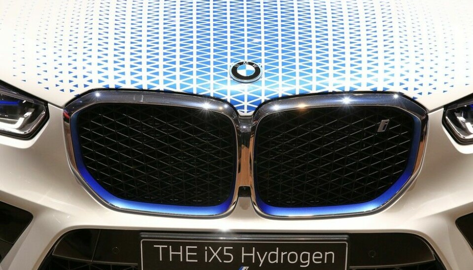 BMW iX5 HydrogenFoto: Stefan Baldauf / Guido ten Brink
