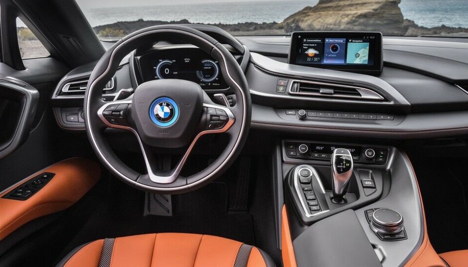 BMW i8